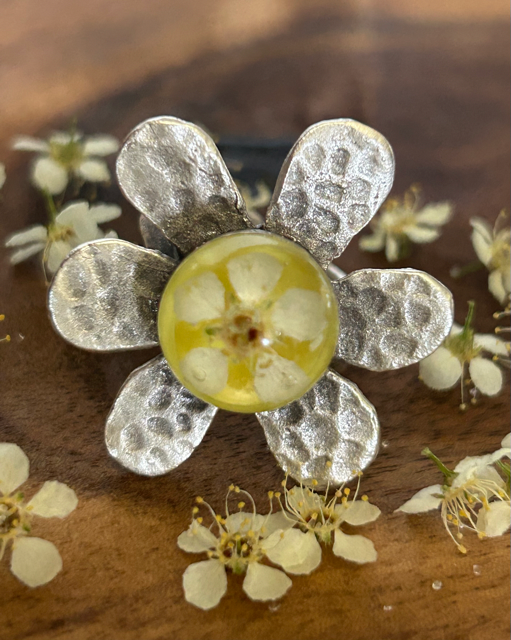 Flower Shape Ring with Chokeberry Flowers (adjustable)