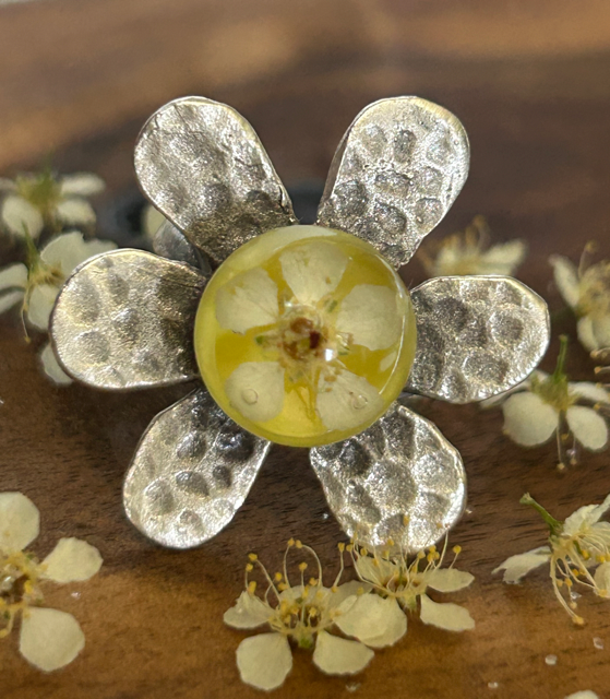 Flower Shape Ring with Chokeberry Flowers (adjustable)