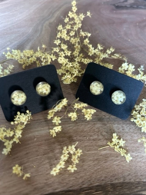 Earrings with Elderflower Blossoms