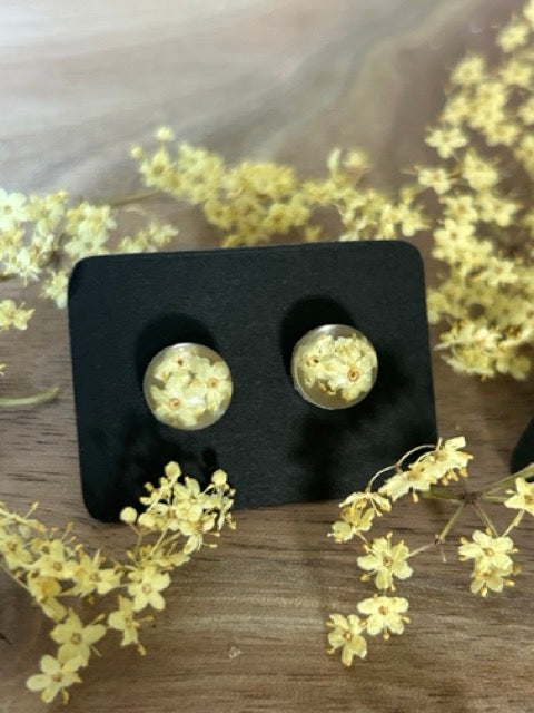 Earrings with Elderflower Blossoms