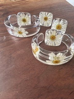 Cuff Bangle with Daisies