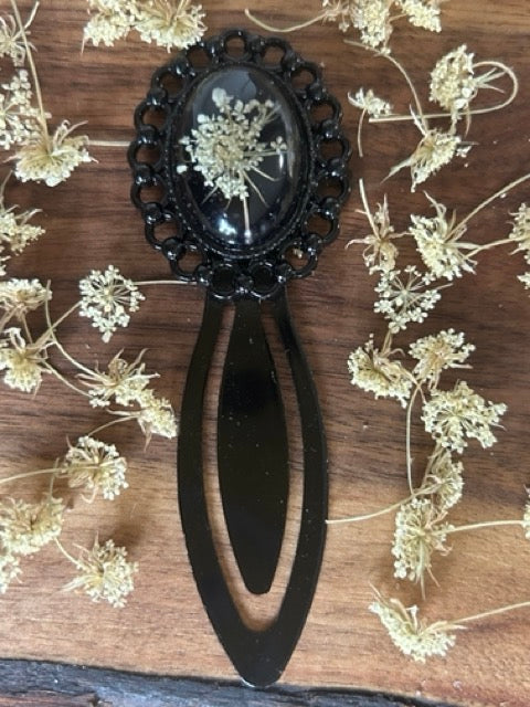 Antique Style Bookmark with Cow Parsley Flowers