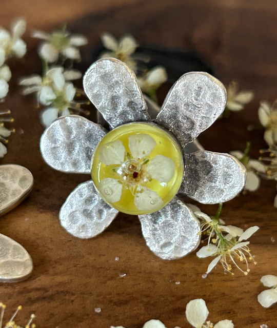 Flower Shape Ring with Chokeberry Flowers (adjustable)