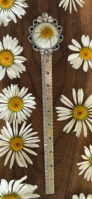 Long Metal Bookmark with Daisies