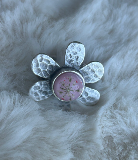 Flower Shaped Ring with Queen Anne's Lace and Pink Howlite Crystals (adjustable)