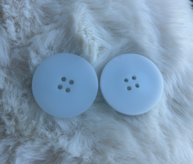 Buttons with Forget-Me-Not Flowers