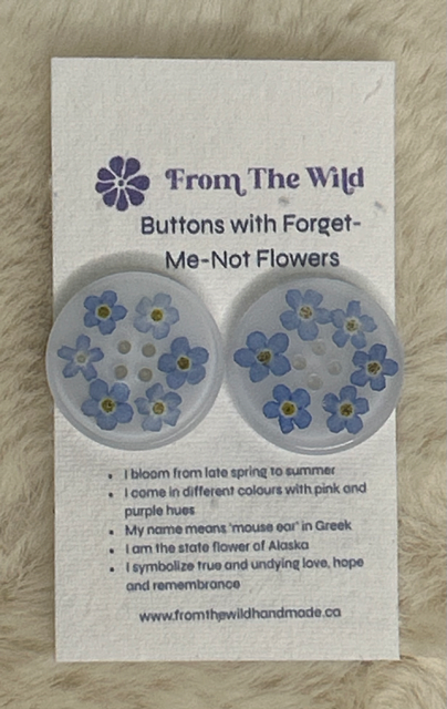 Buttons with Forget-Me-Not Flowers